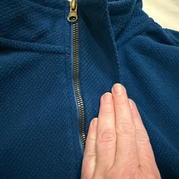 Avalanche Teal Blue pullover - Picture 4 of 12